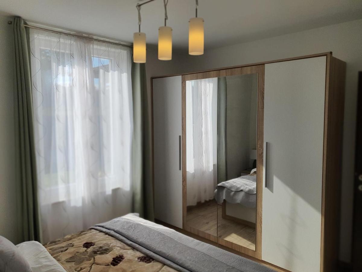 La Dolce Vita Apartments Unit 2 Posedarje Eksteriør billede