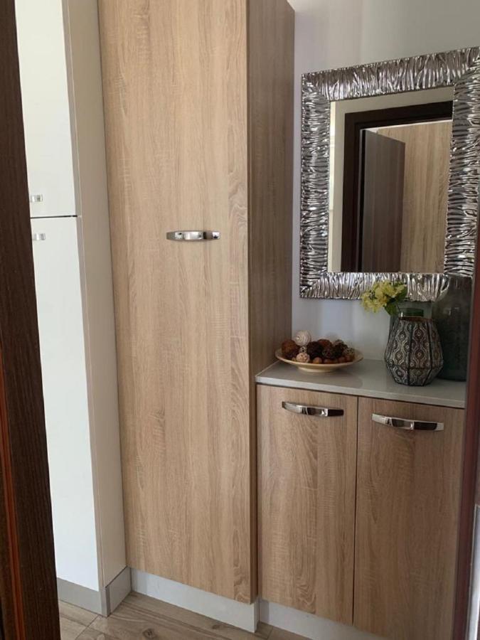La Dolce Vita Apartments Unit 2 Posedarje Eksteriør billede
